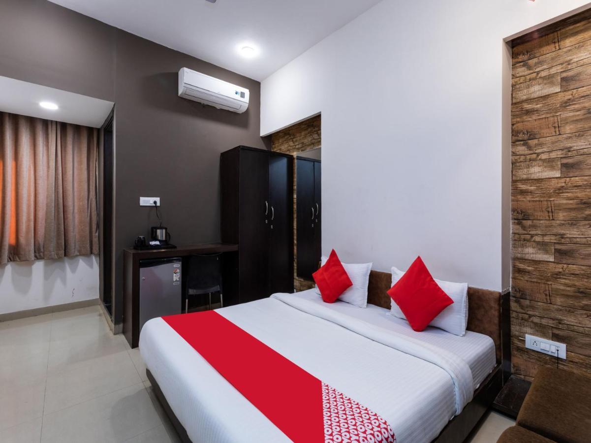 Oyo 72937 Hotel Tyagraj Agra  Esterno foto