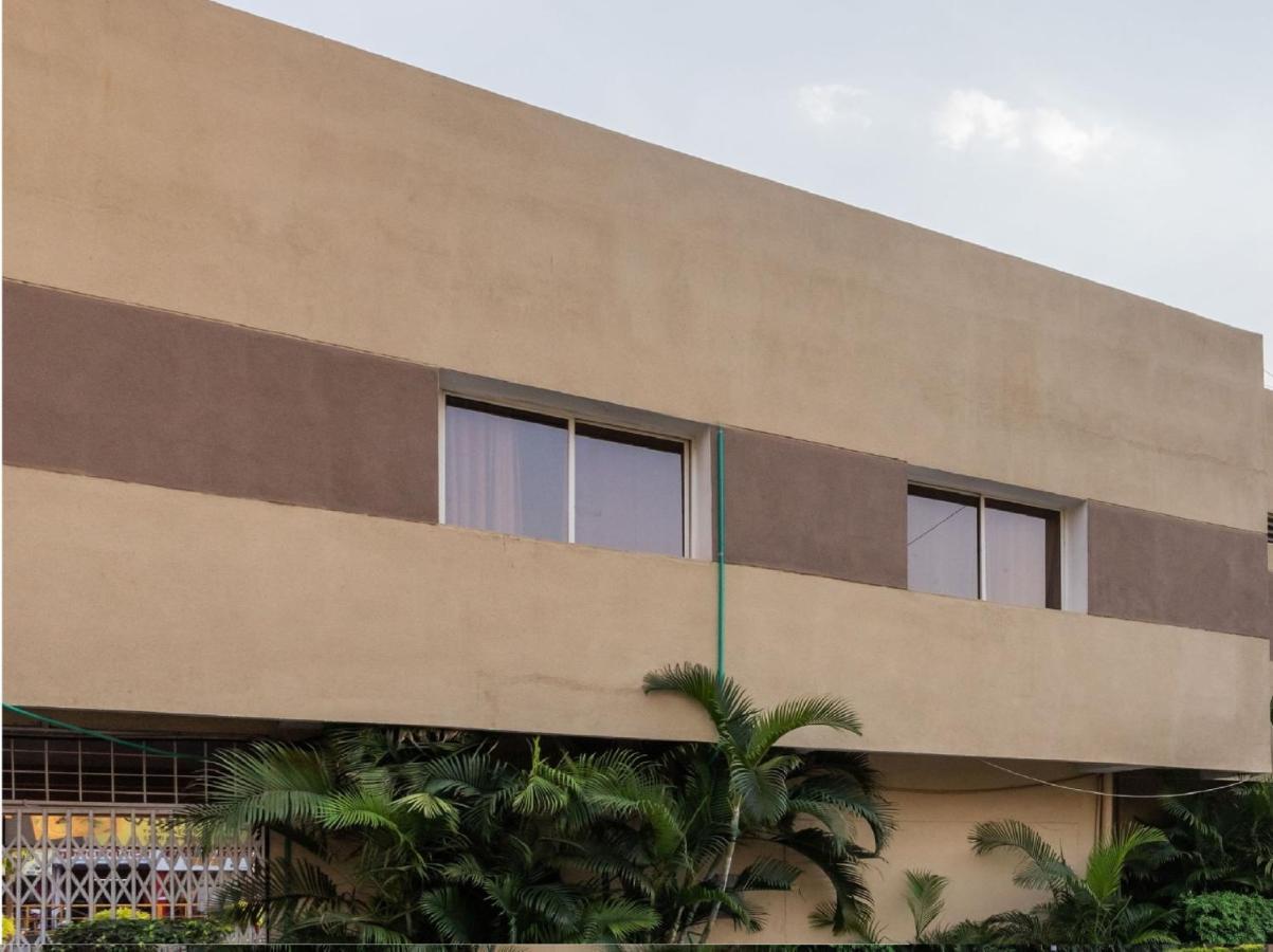 Oyo 72937 Hotel Tyagraj Agra  Esterno foto